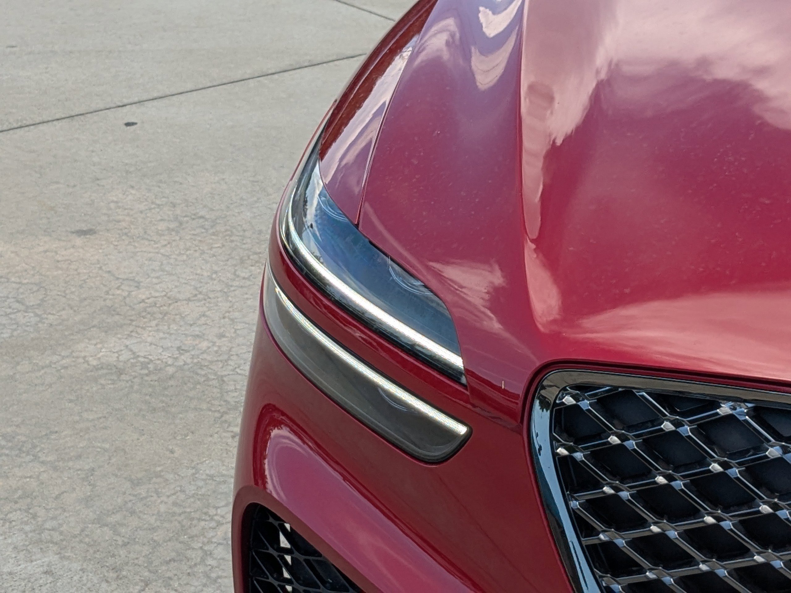 Used 2024 Genesis GV70 3.5T Sport image 7