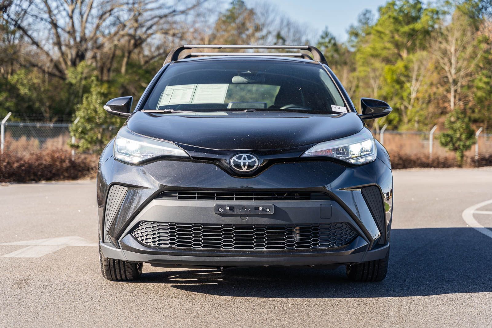Used 2021 Toyota C-HR XLE image 2