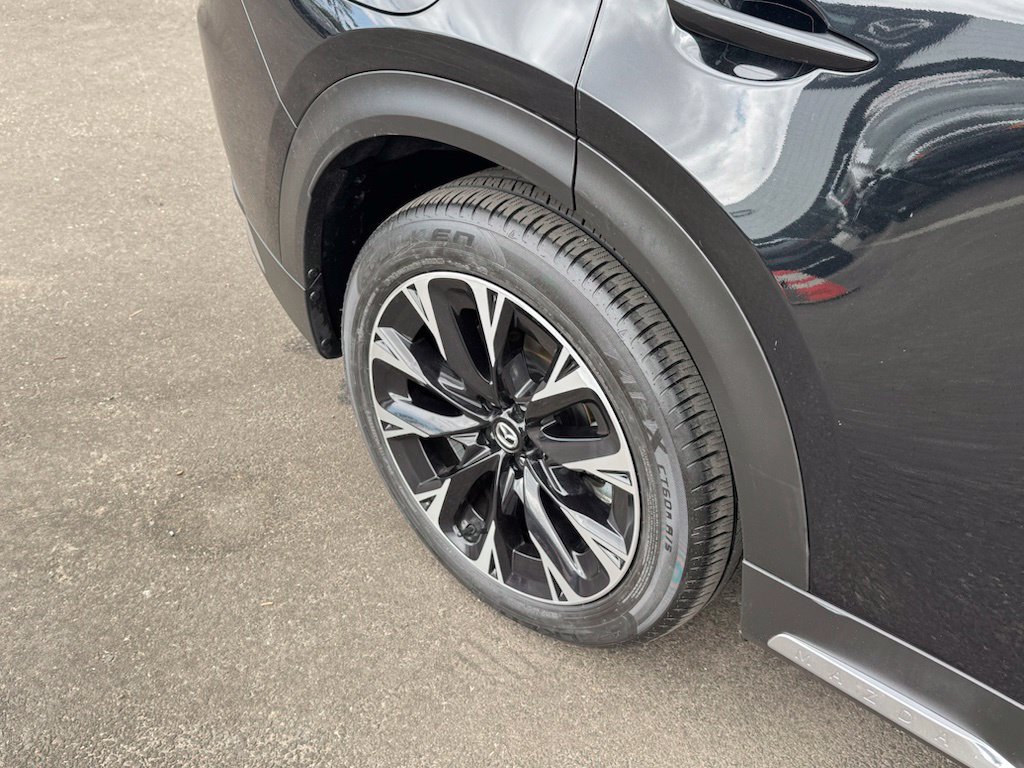 Certified 2024 MAZDA CX-90 Plug-In Hybrid w/ Premium Pkg AWD/4WD image 26