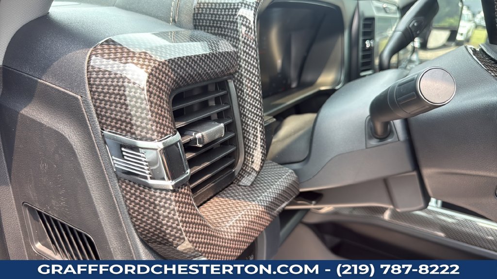 New 2026 Ford F250 Lariat w/ Black Appearance Package AWD/4WD image 32