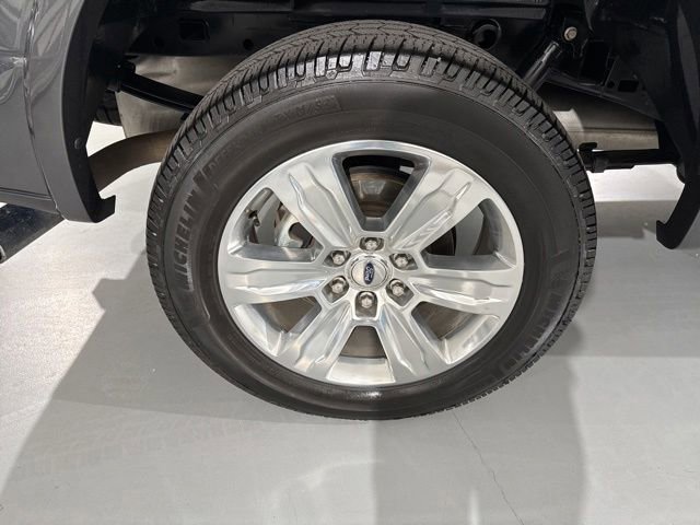 Used 2020 Ford F150 Platinum w/ Equipment Group 701A Luxury AWD/4WD image 12