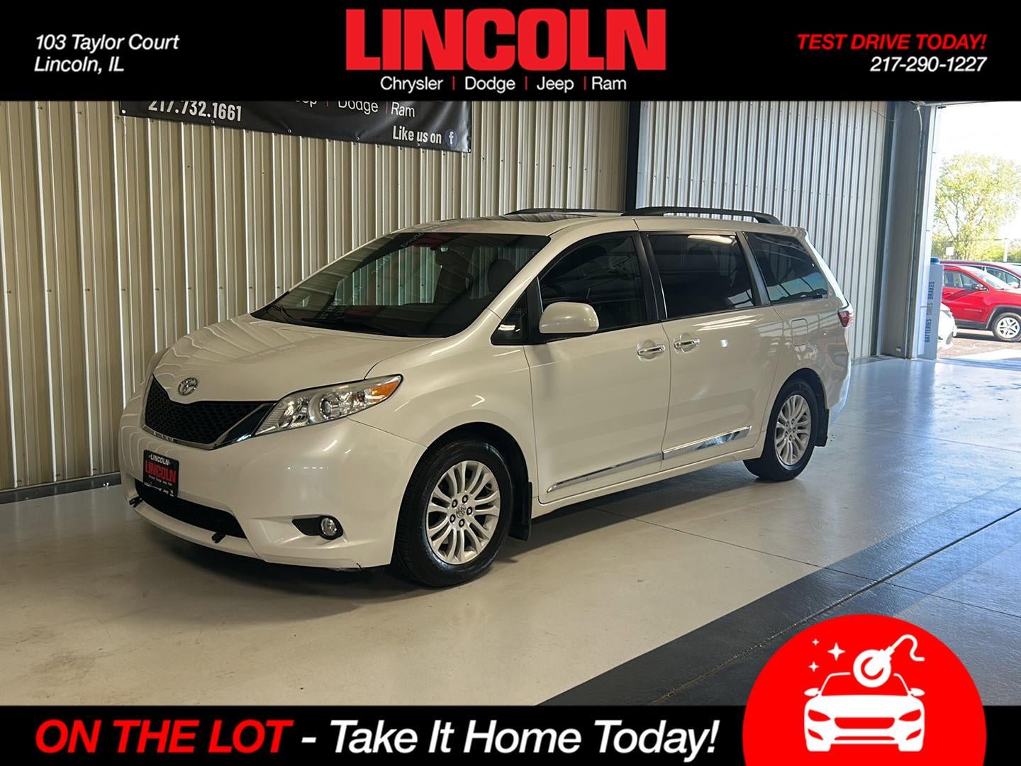 Used 2015 Toyota Sienna XLE w/ XLE Navigation Package