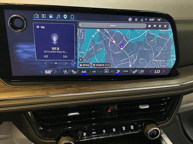 Used 2025 Chevrolet Tahoe Premier AWD/4WD image 27