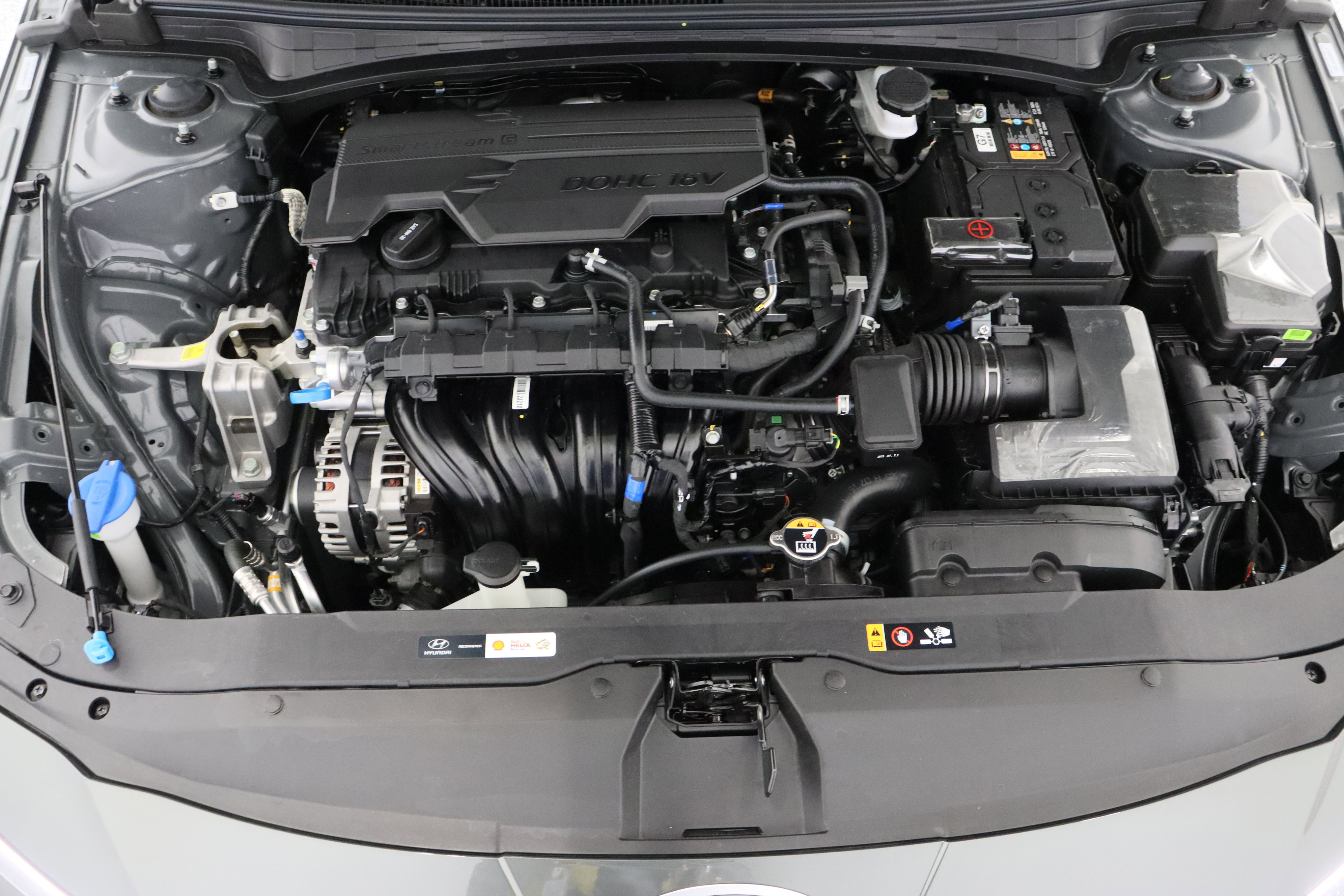 Used 2025 Hyundai Elantra SE image 35