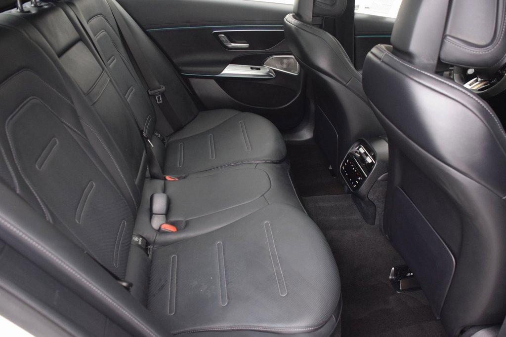 Used 2025 Mercedes-Benz E 53 AMG e 4MATIC Sedan image 18