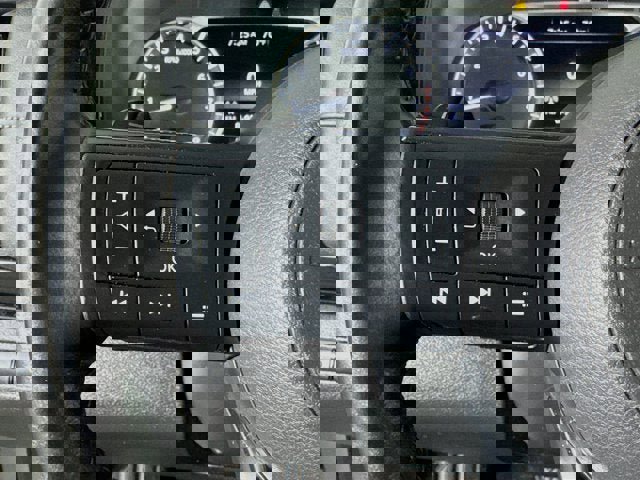 Certified 2024 Nissan Pathfinder SV image 11