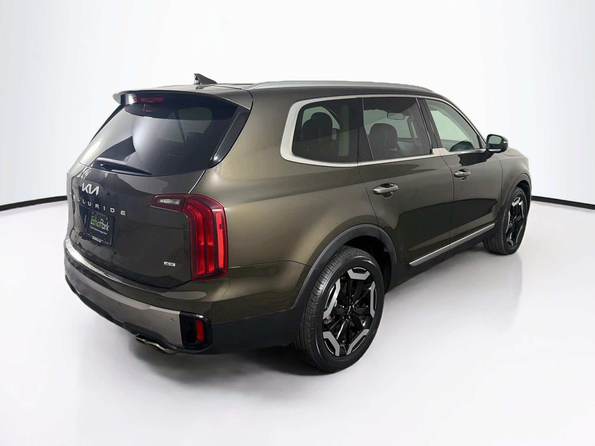 Used 2025 Kia Telluride S AWD/4WD image 9