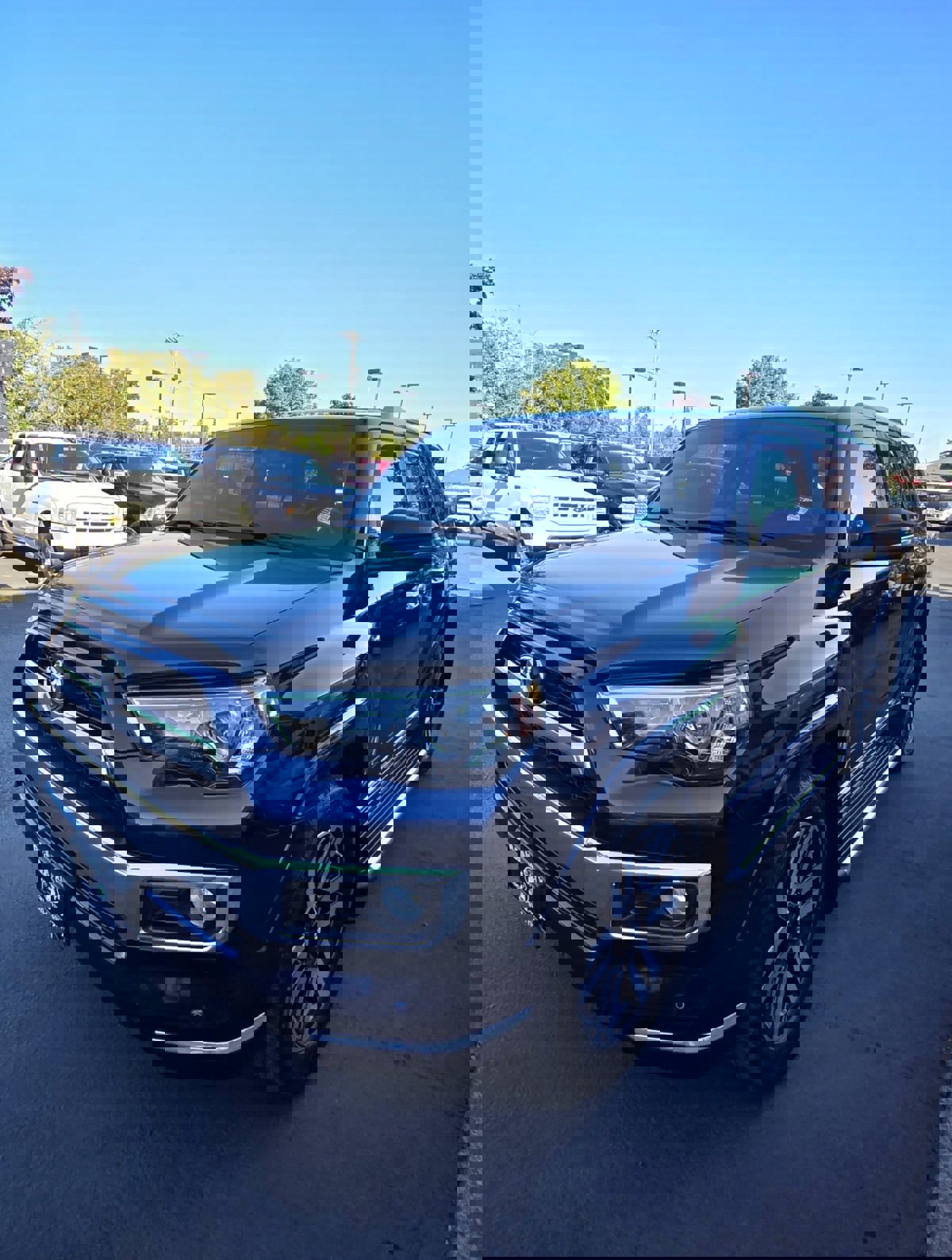 Used 2015 Toyota 4Runner Limited image 8