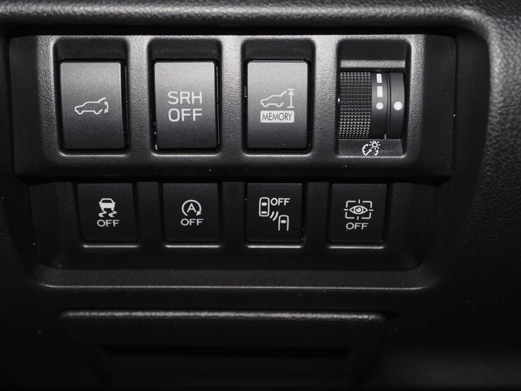 Used 2024 Subaru Forester Touring w/ Convenience Package image 31