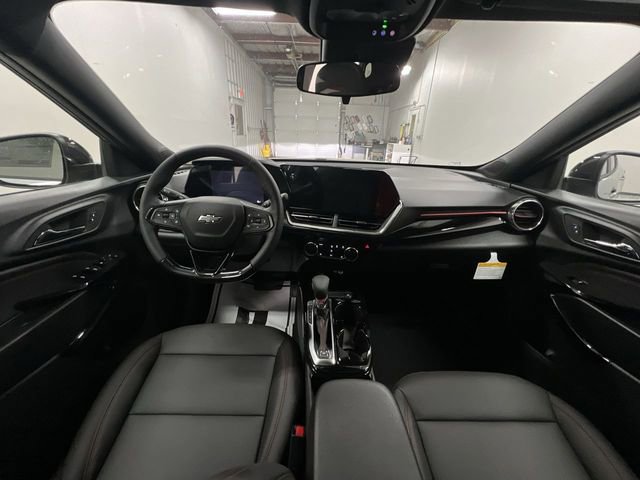 New 2026 Chevrolet Trax RS w/ Sunroof Package FWD image 21