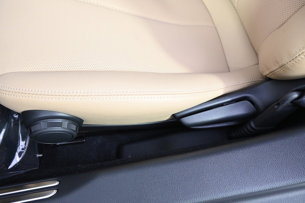 New 2025 MAZDA MX-5 Miata RF Grand Touring image 18