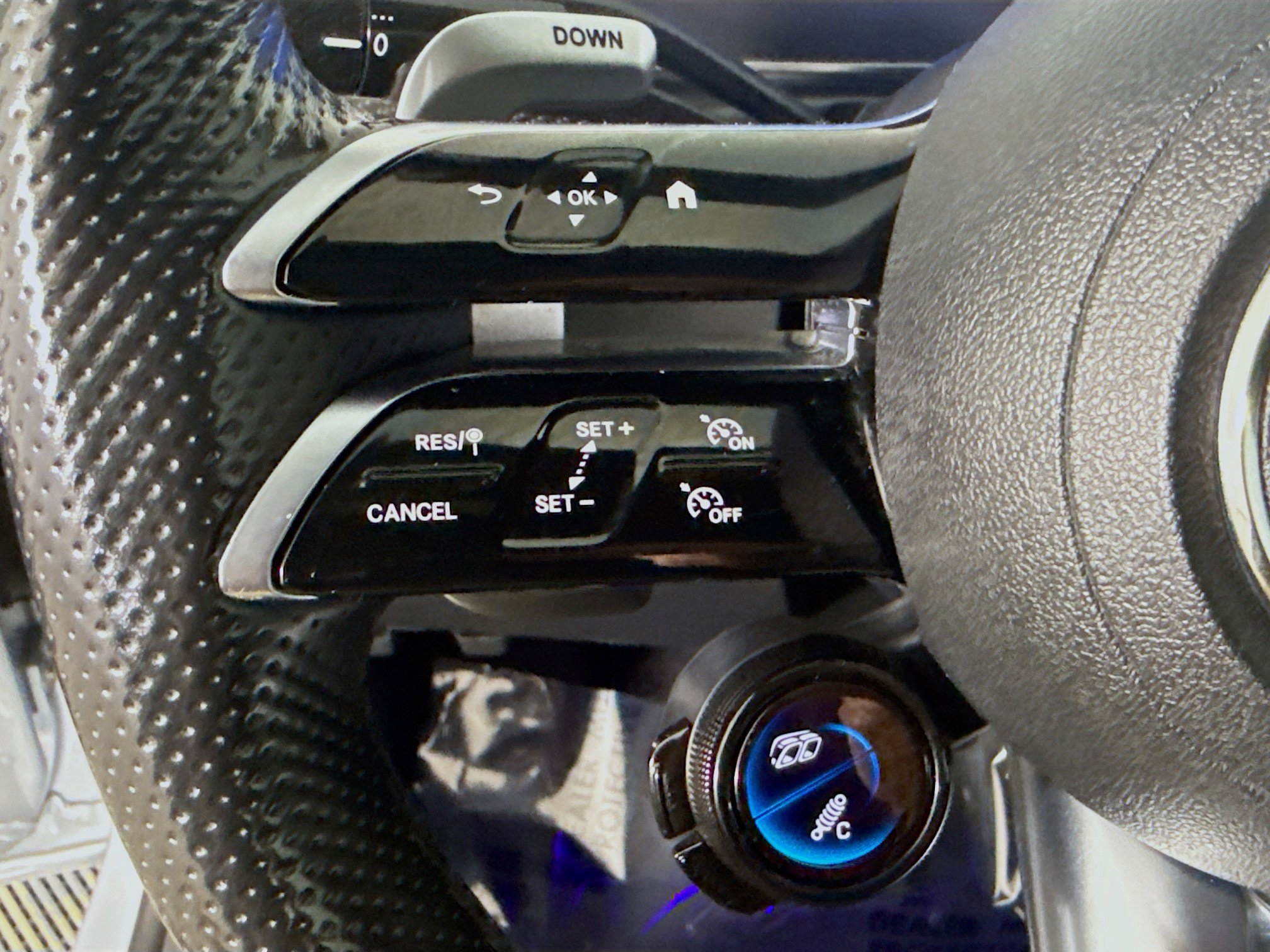 Used 2023 Mercedes-Benz C 43 AMG 4MATIC Sedan w/ Pinnacle Trim Package image 14