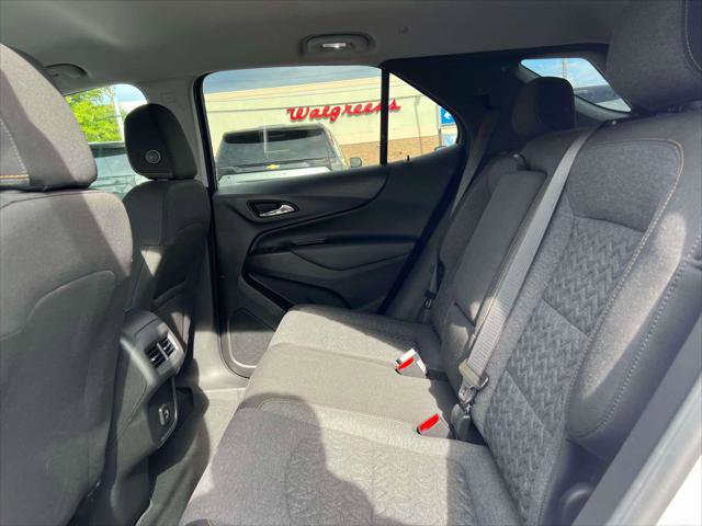 Used 2023 Chevrolet Equinox LT image 11