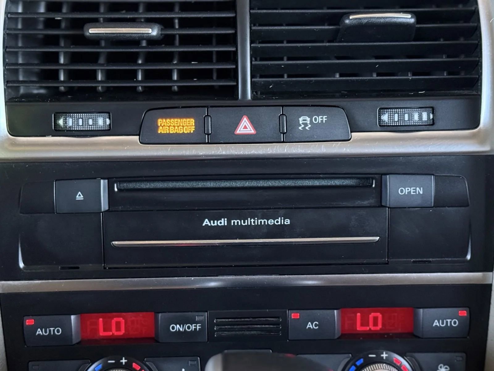 Used 2012 Audi Q7 TDI Premium Plus image 35