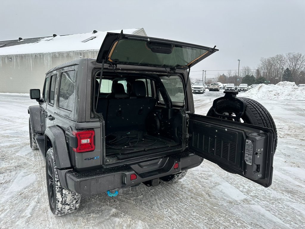 Used 2021 Jeep Wrangler Unlimited Sahara image 17