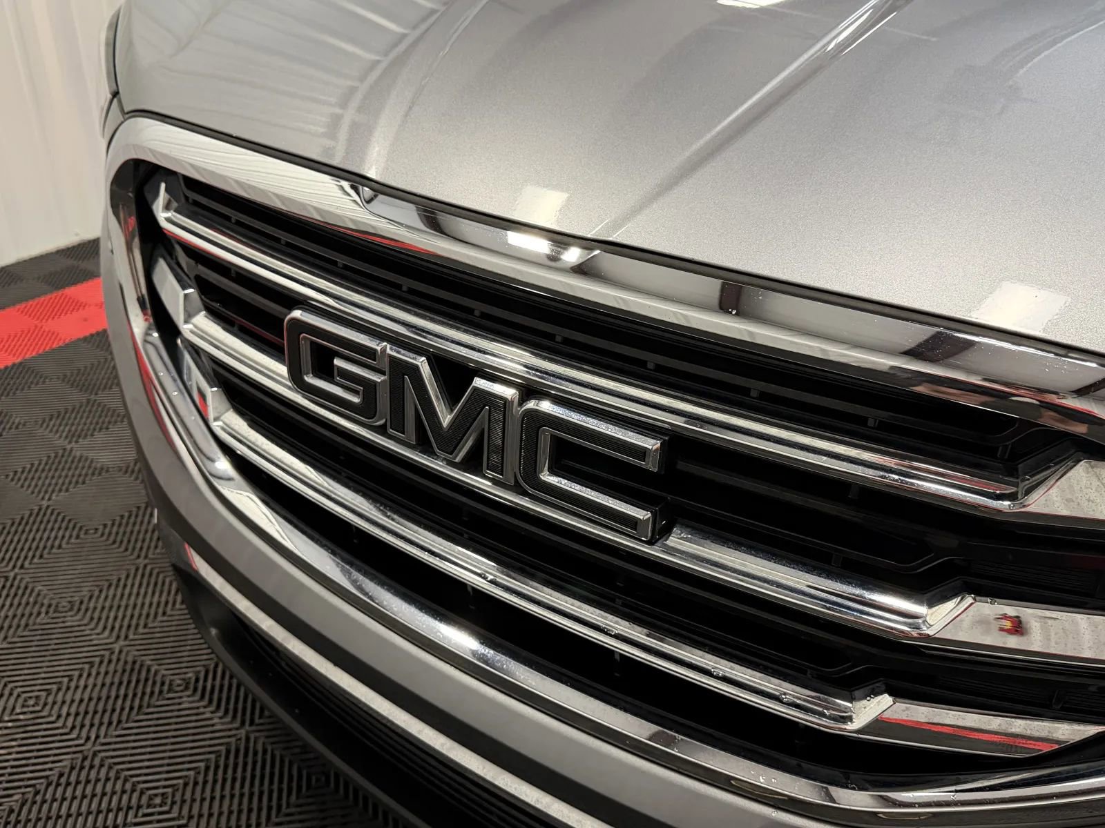 Used 2021 GMC Terrain SLT FWD image 7