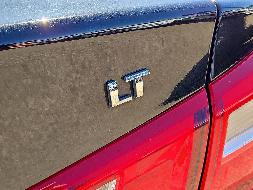 Used 2023 Chevrolet Malibu LT image 14