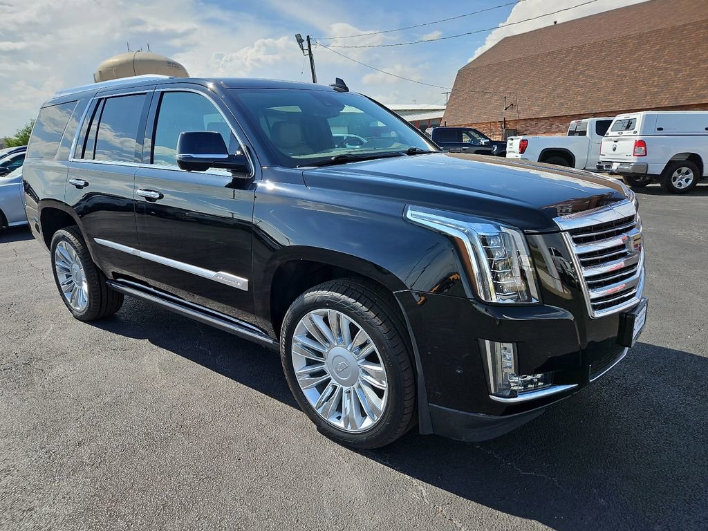 Used 2020 Cadillac Escalade Platinum AWD/4WD image 10