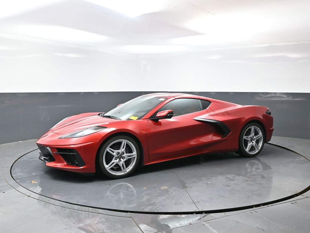 Used 2021 Chevrolet Corvette Stingray Preferred Cpe w/ Engine Appearance Package RWD image 10