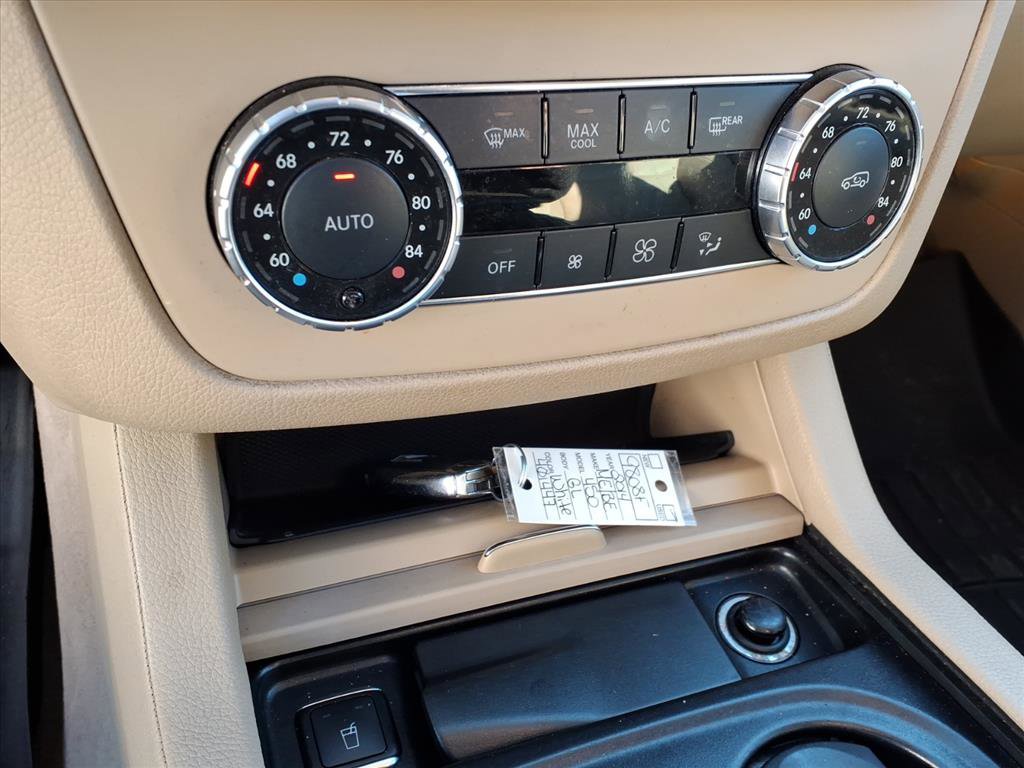Used 2014 Mercedes-Benz GL 450 4MATIC image 31