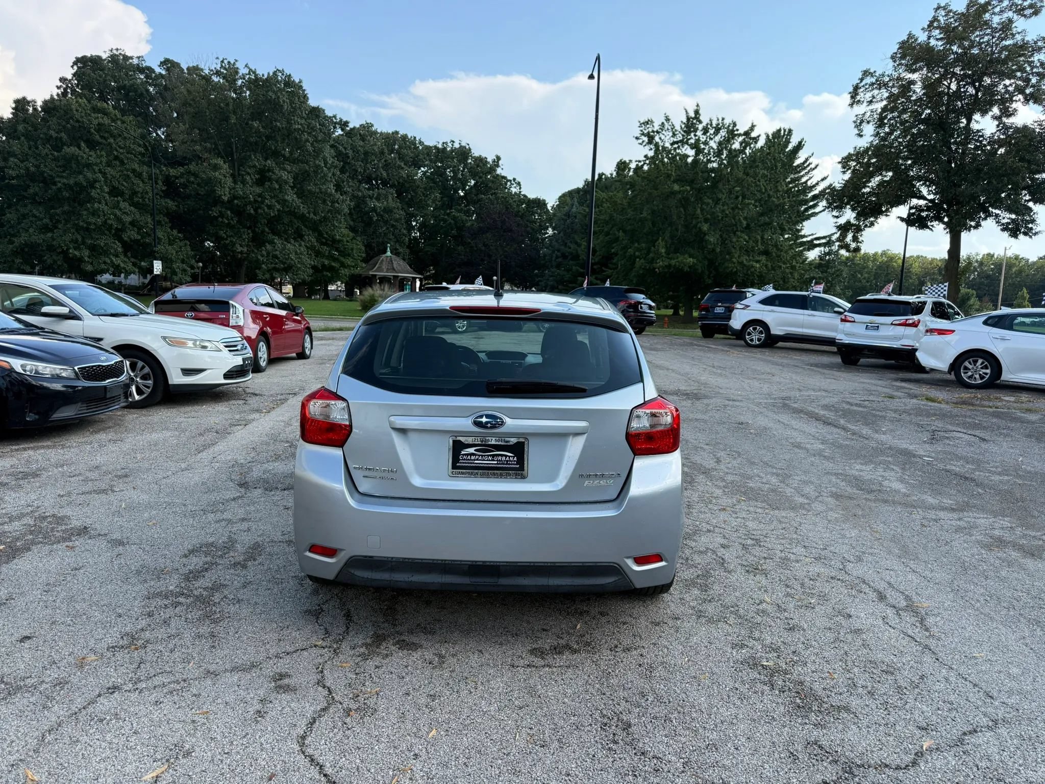 Used 2013 Subaru Impreza 2.0i Premium w/ All-Weather Pkg AWD/4WD image 6