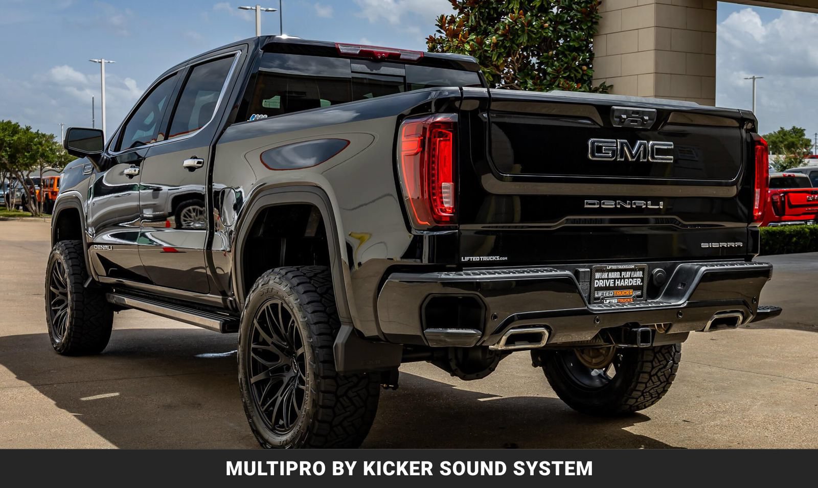 Used 2025 GMC Sierra 1500 Denali Ultimate AWD/4WD image 7
