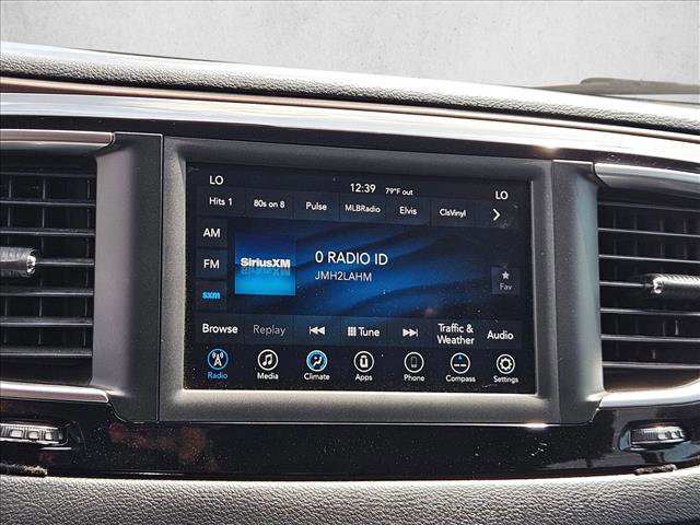 Used 2018 Chrysler Pacifica Touring Plus image 8