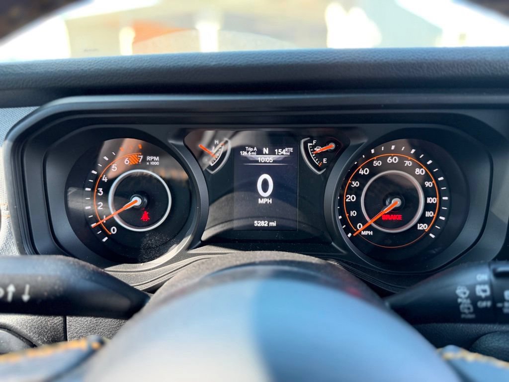 Used 2025 Jeep Wrangler Unlimited Sport AWD/4WD image 10