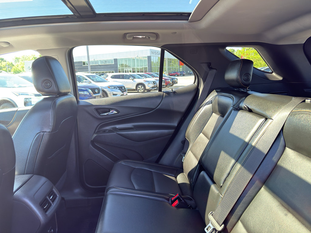 Used 2020 Chevrolet Equinox LT w/ Midnight Edition FWD image 33