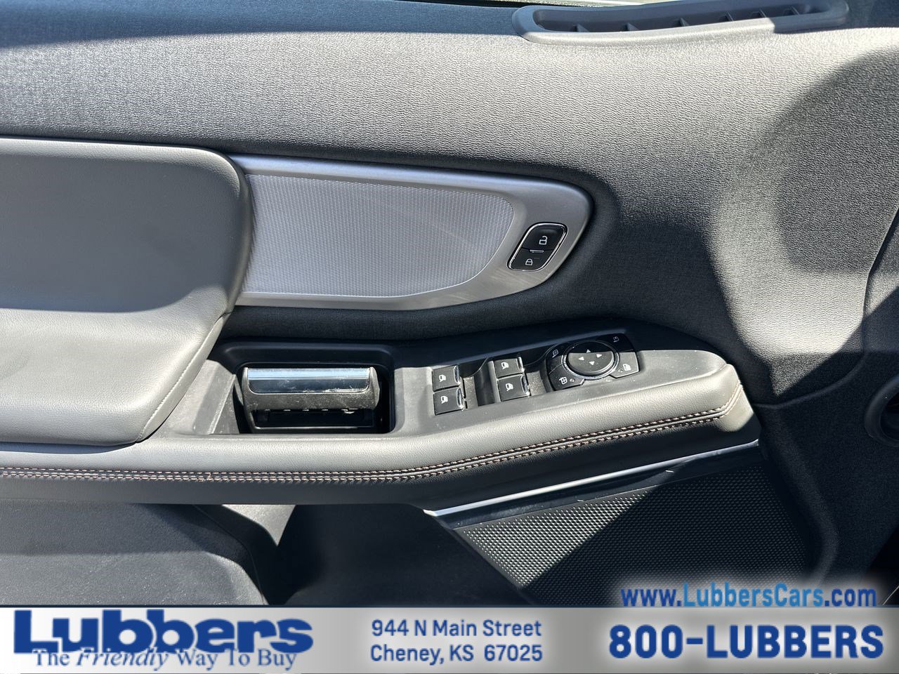 Used 2025 Ford Expedition Max Active AWD/4WD image 13