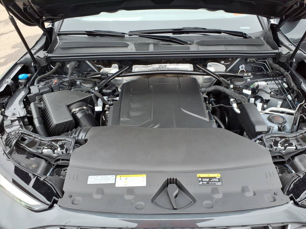 New 2025 Audi Q5 Premium Plus AWD/4WD image 9