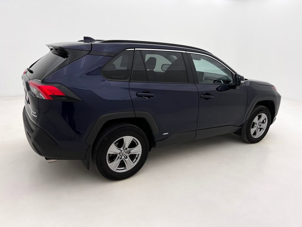 Used 2024 Toyota RAV4 XLE image 6