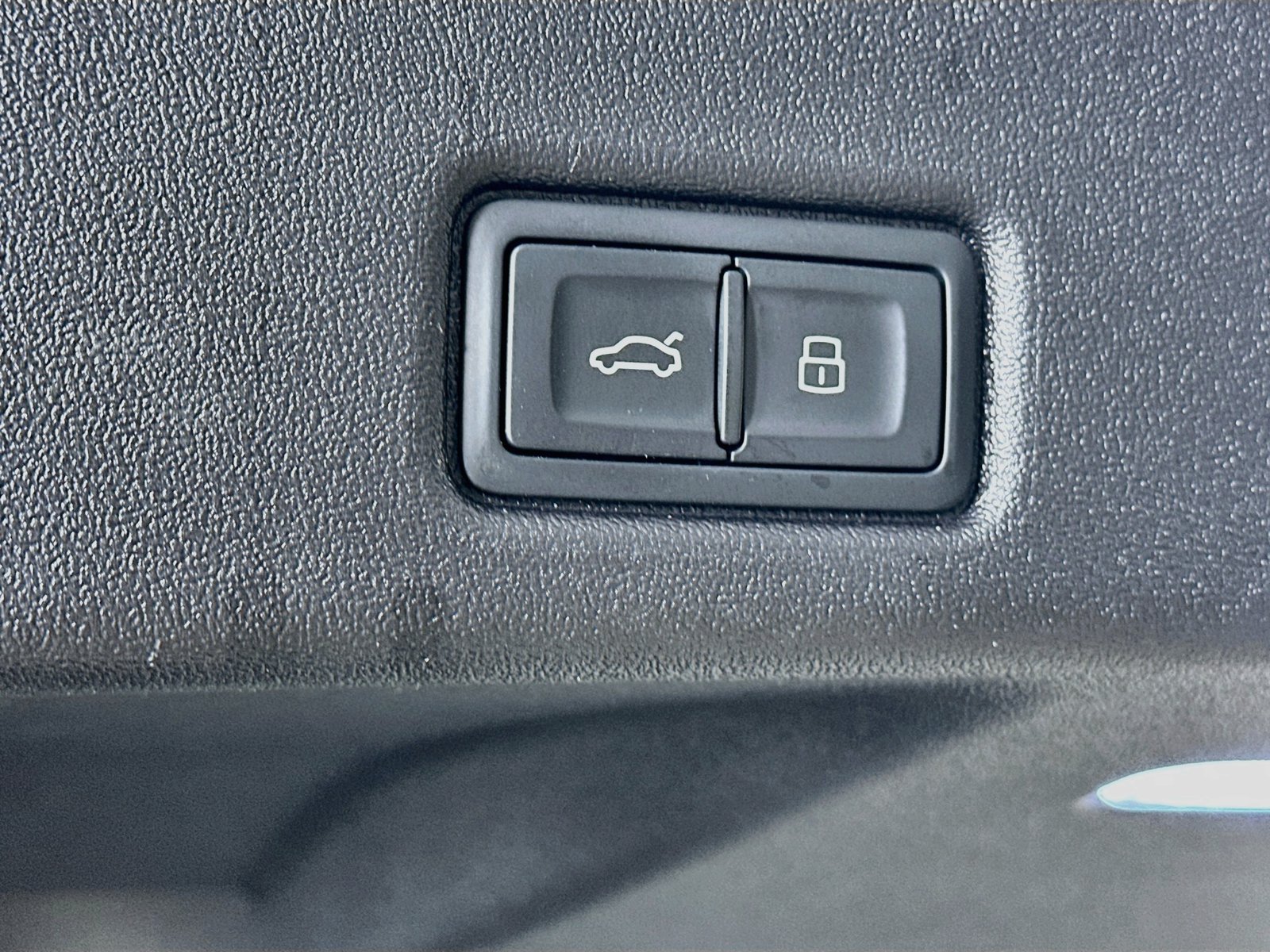Certified 2025 Audi Q5 Premium Plus AWD/4WD image 39