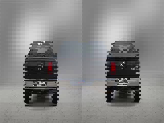 Used 2018 RAM 2500 Tradesman w/ Chrome Appearance Group image 7