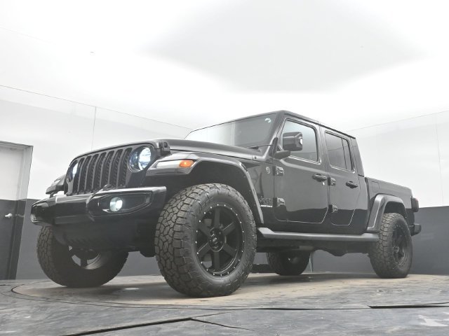 Used 2023 Jeep Gladiator Overland AWD/4WD image 44