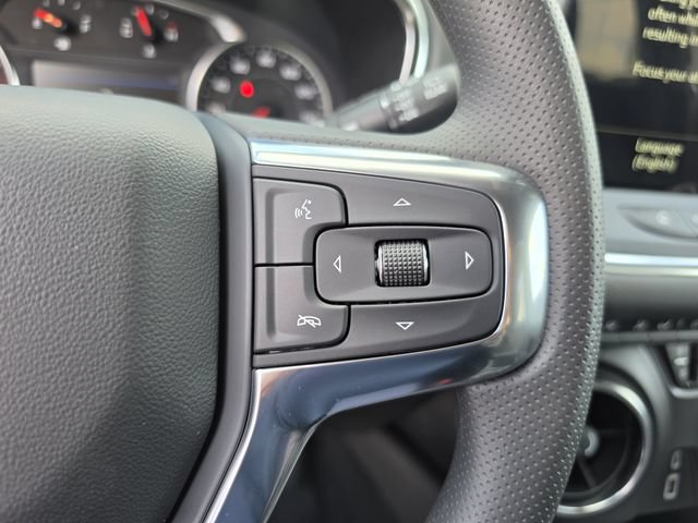 New 2026 Chevrolet Blazer LT w/ Convenience Package FWD image 24