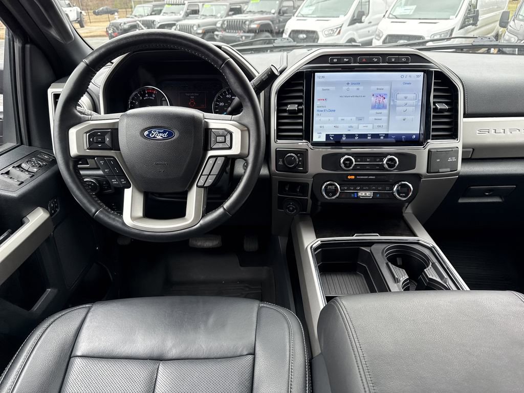 Used 2022 Ford F250 Lariat w/ Black Appearance Package image 21