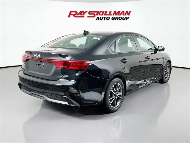 Used 2023 Kia Forte LXS image 7
