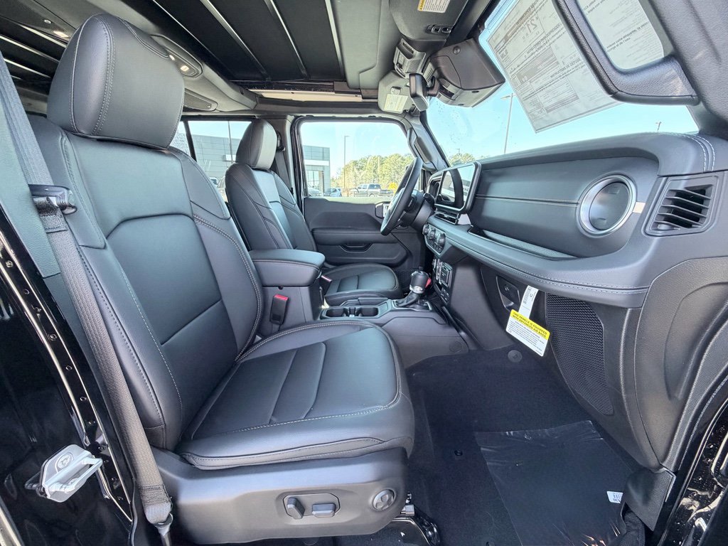 New 2026 Jeep Wrangler Sahara image 22