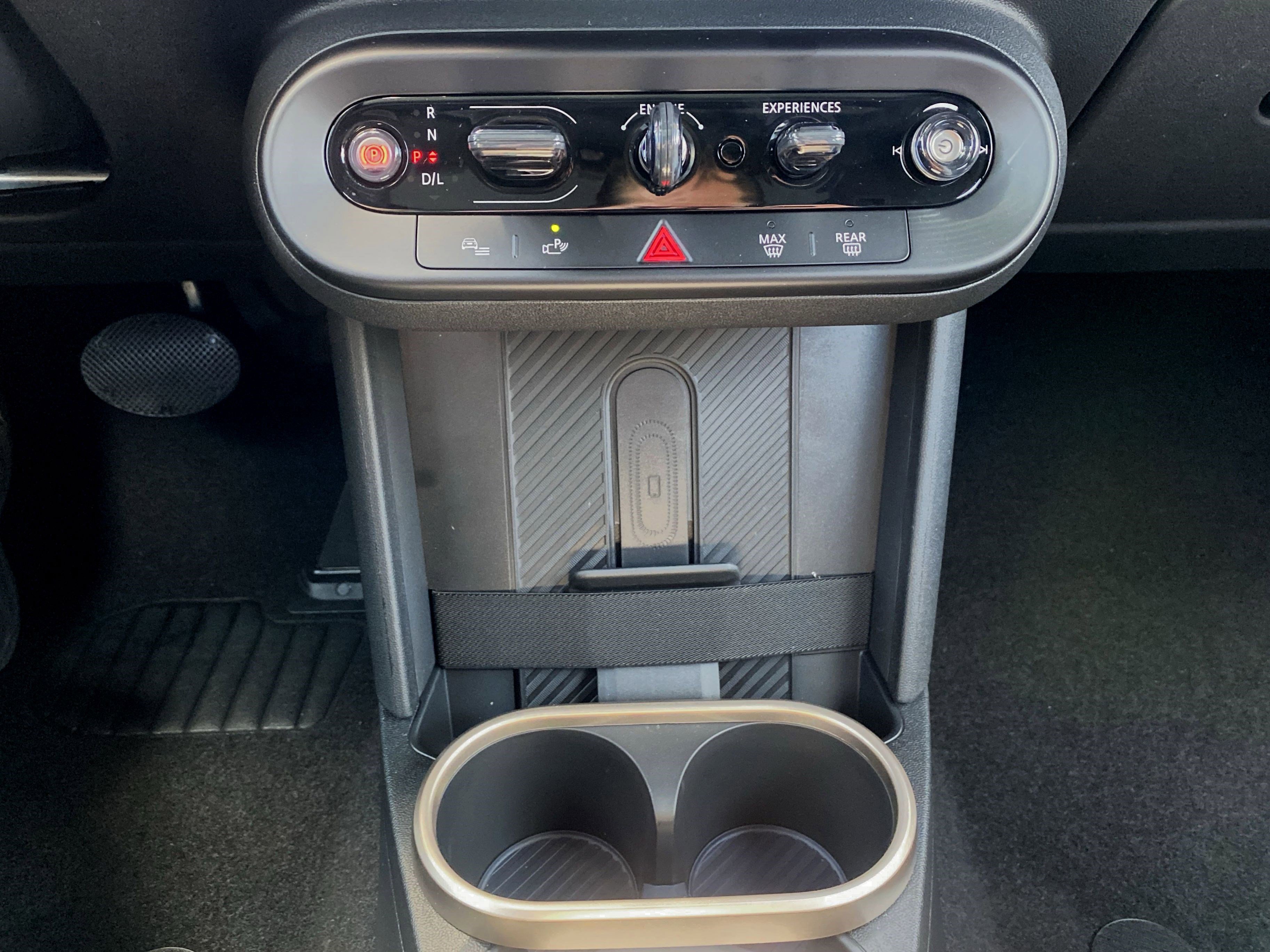 Certified 2025 MINI Cooper S image 28