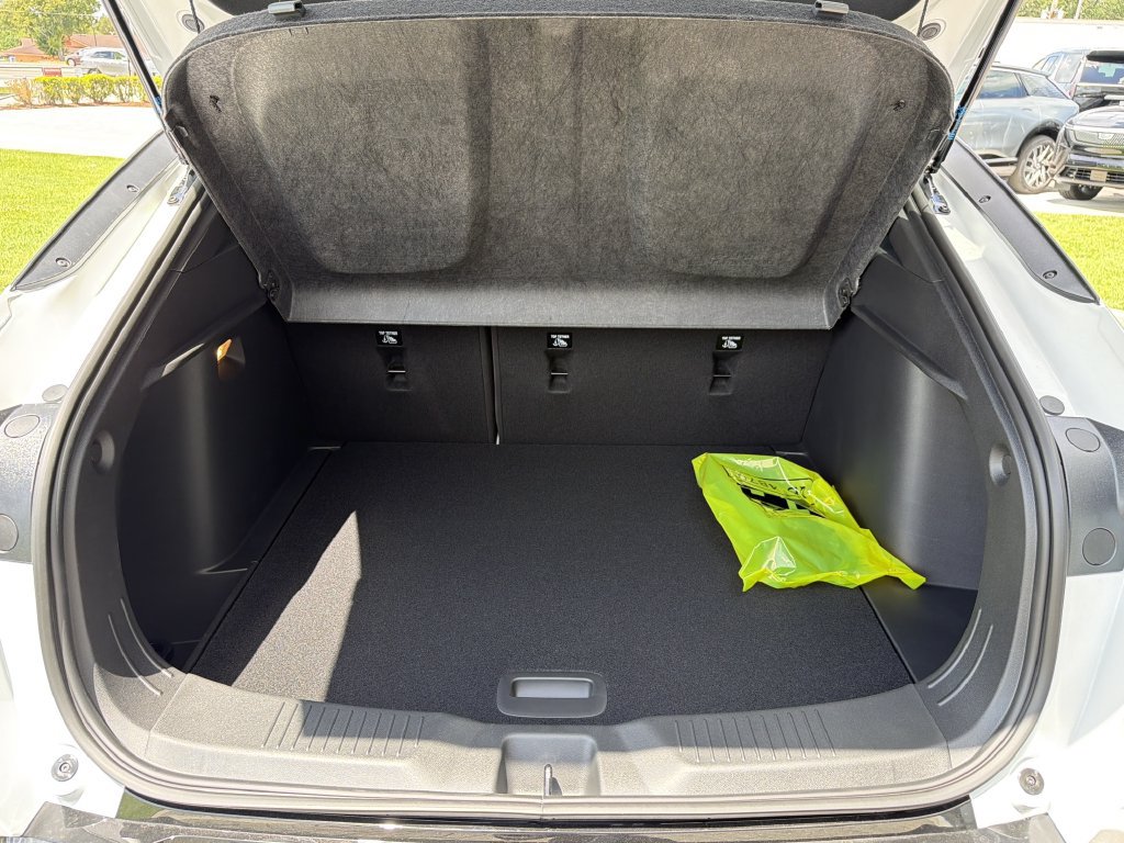 New 2026 Buick Envista Sport Touring w/ Convenience I Package FWD image 21