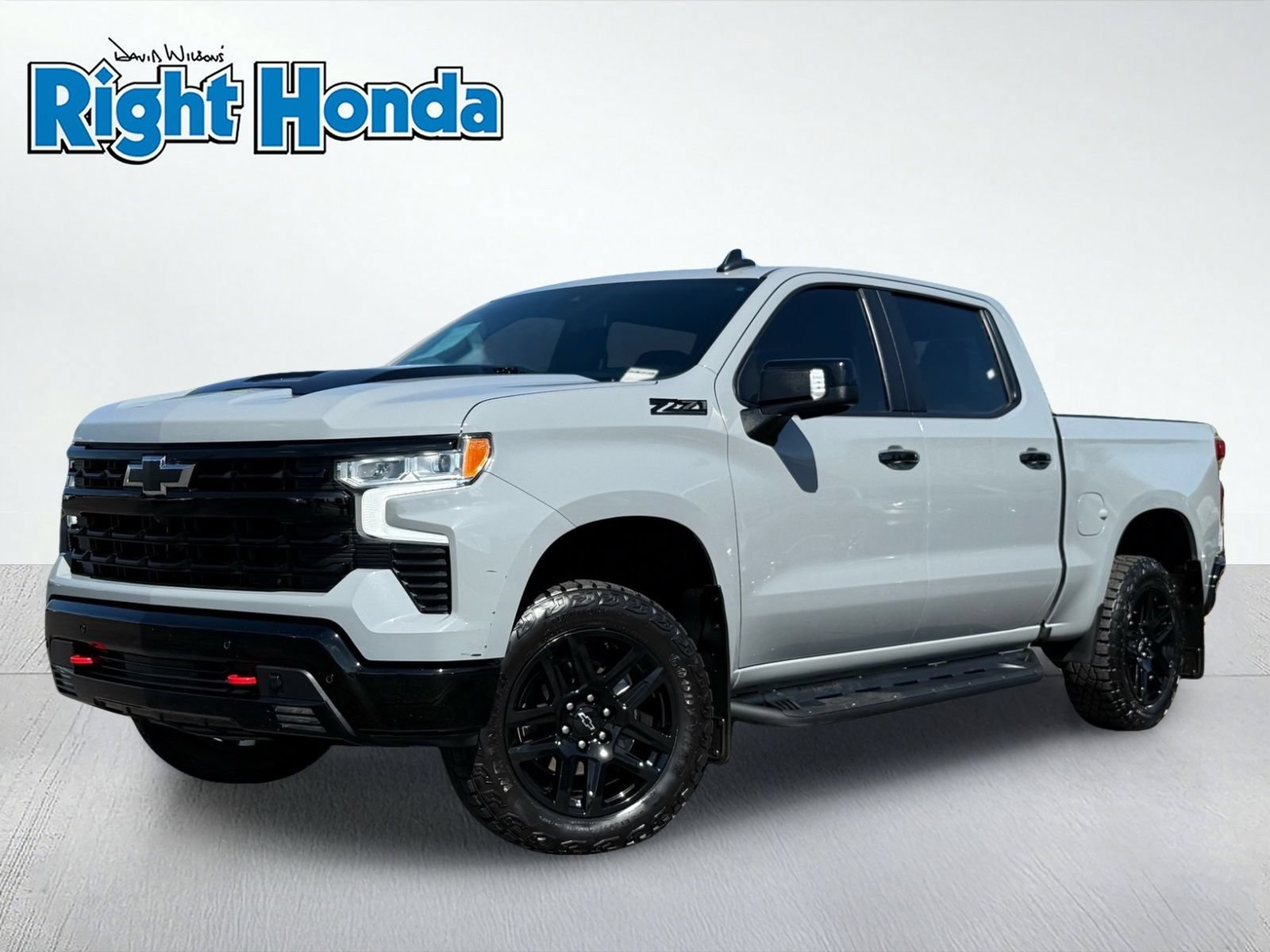 Used 2024 Chevrolet Silverado 1500 LT Trail Boss w/ Convenience Package II AWD/4WD video 2