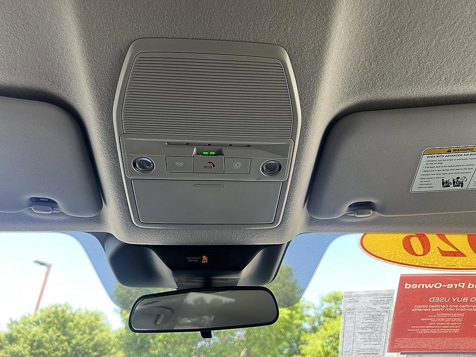 Certified 2026 Nissan Kicks SR FWD image 26