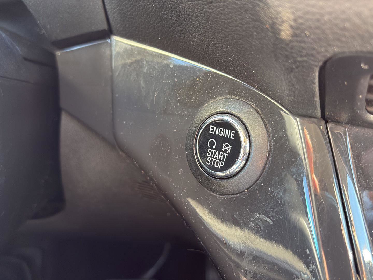 Used 2016 Ford Escape Titanium w/ Equipment Group 301A image 23