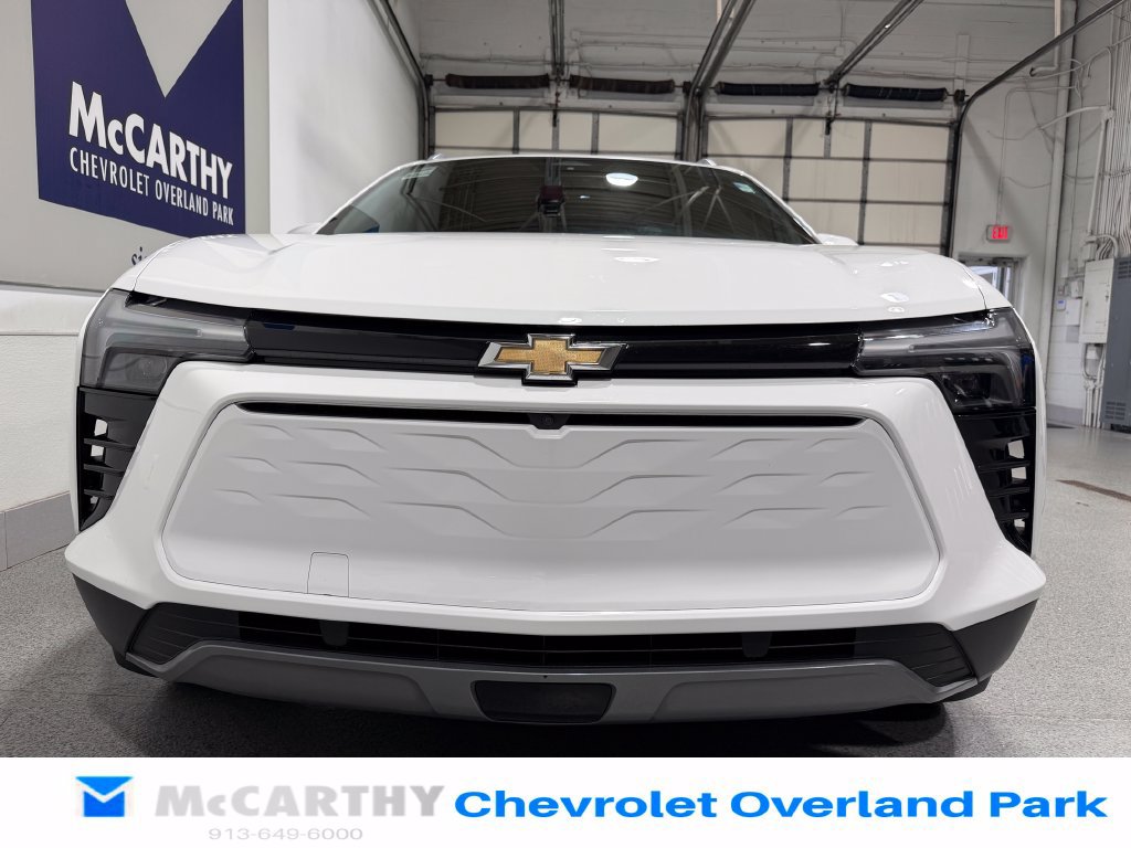 Used 2024 Chevrolet Blazer EV LT AWD/4WD image 10