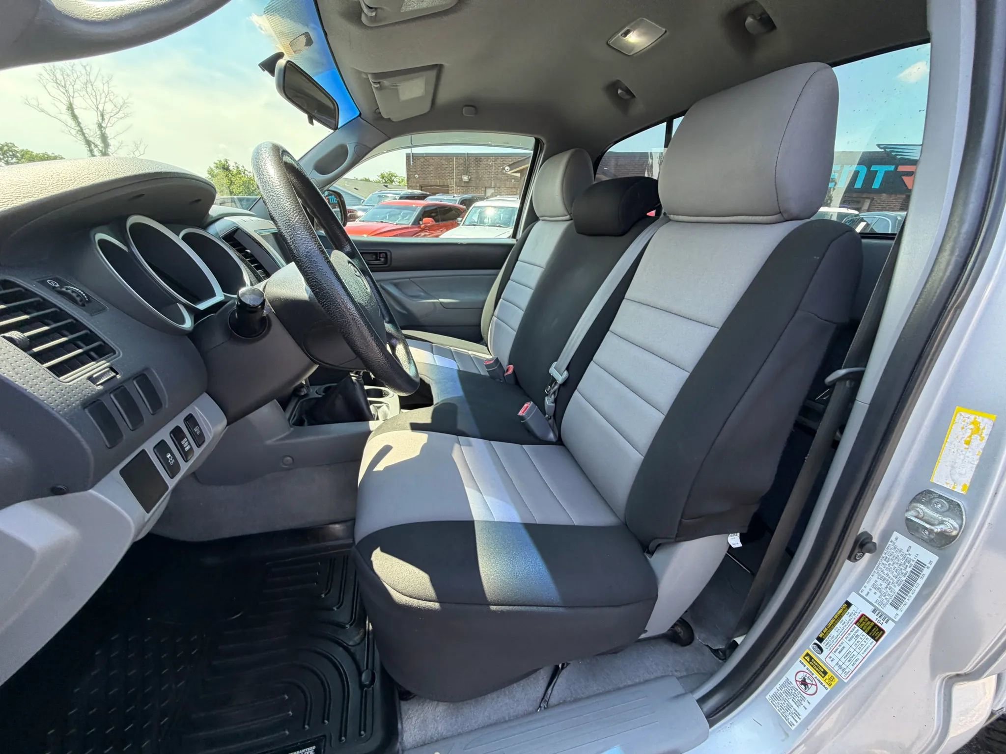 Used 2009 Toyota Tacoma 4x4 Regular Cab image 11