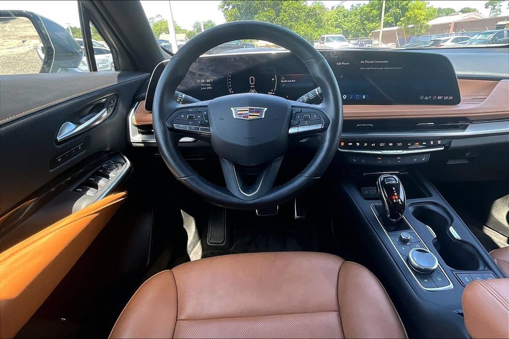 Used 2024 Cadillac XT4 Sport AWD/4WD image 7
