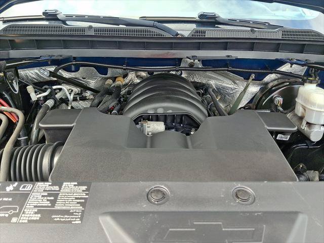 Used 2018 Chevrolet Silverado 1500 LT w/ All Star Edition AWD/4WD image 30