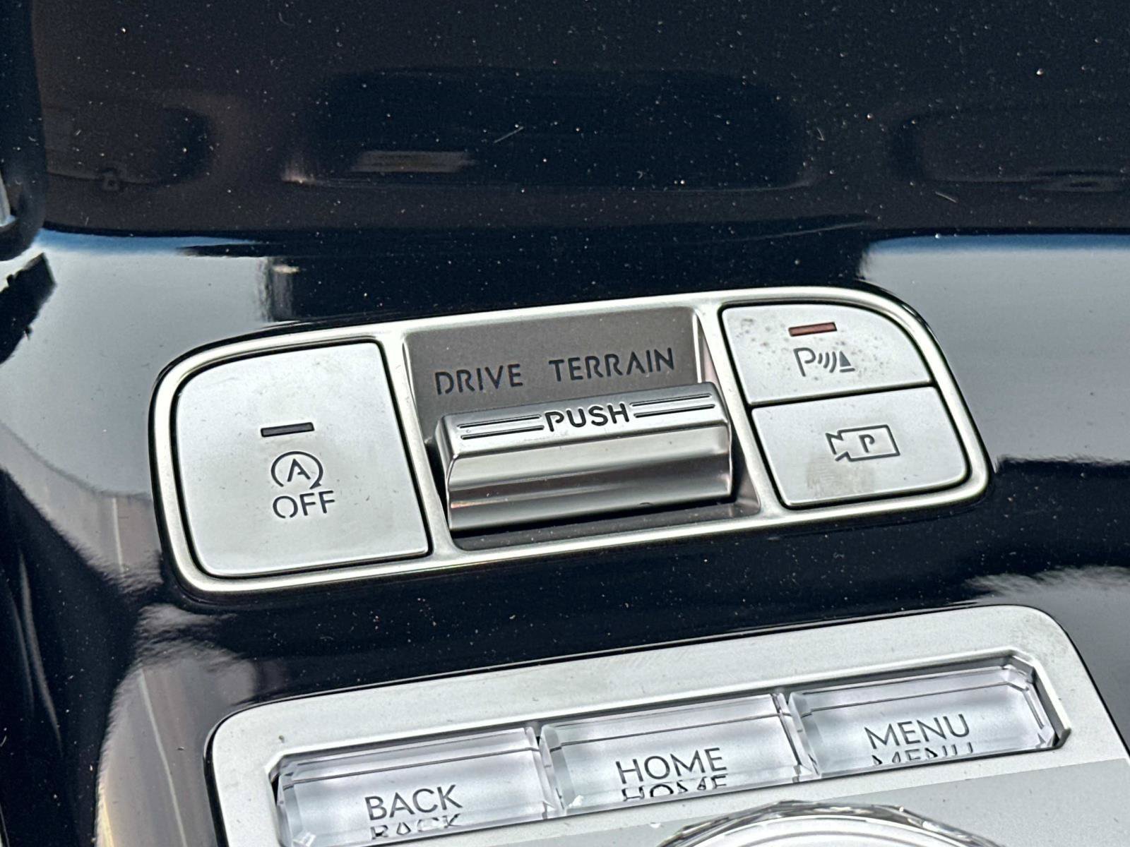 New 2026 Genesis GV70 2.5T AWD/4WD image 15