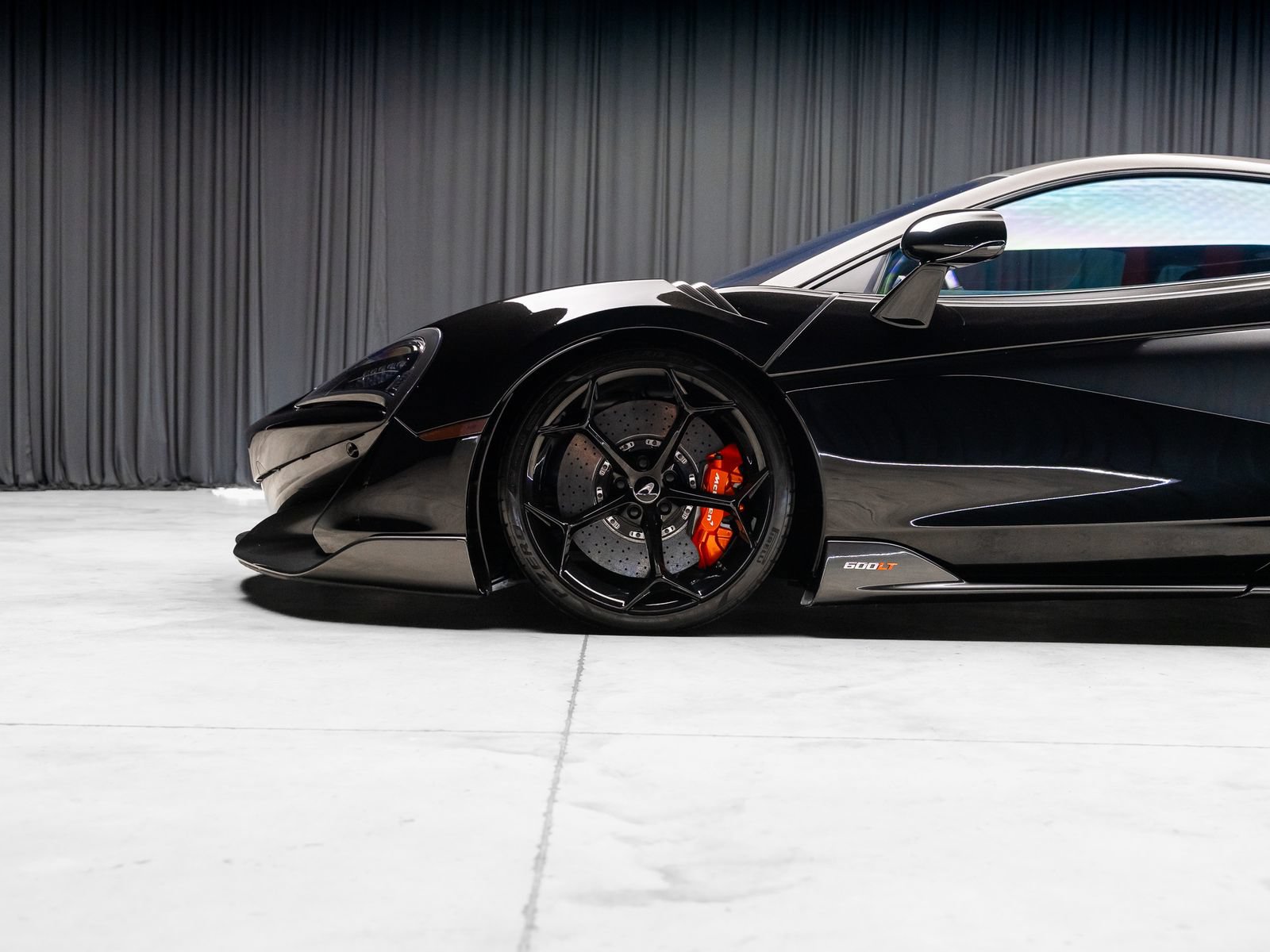 Used 2019 McLaren 600LT RWD image 28
